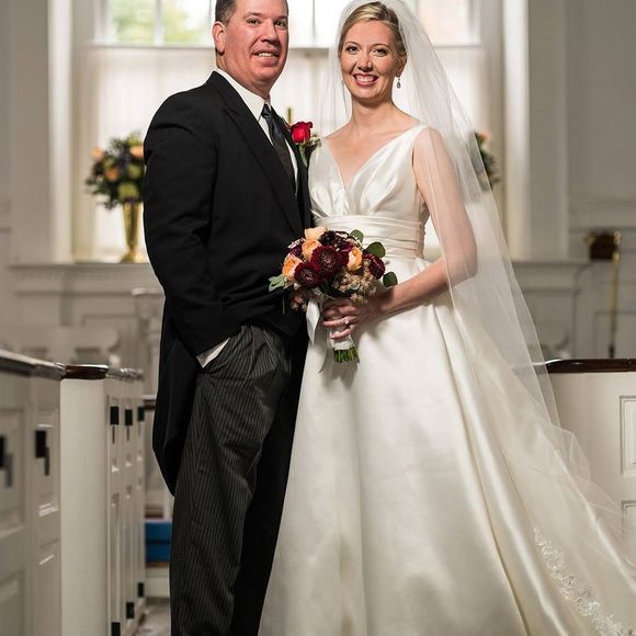 Meet your Posher, Elaine - Picture 1 of 1